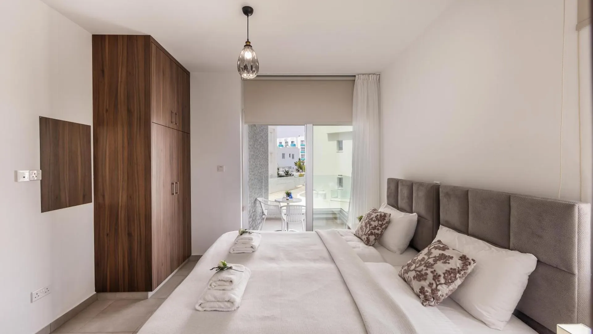 Fig Tree Bay Residences 5 Protaras Villa